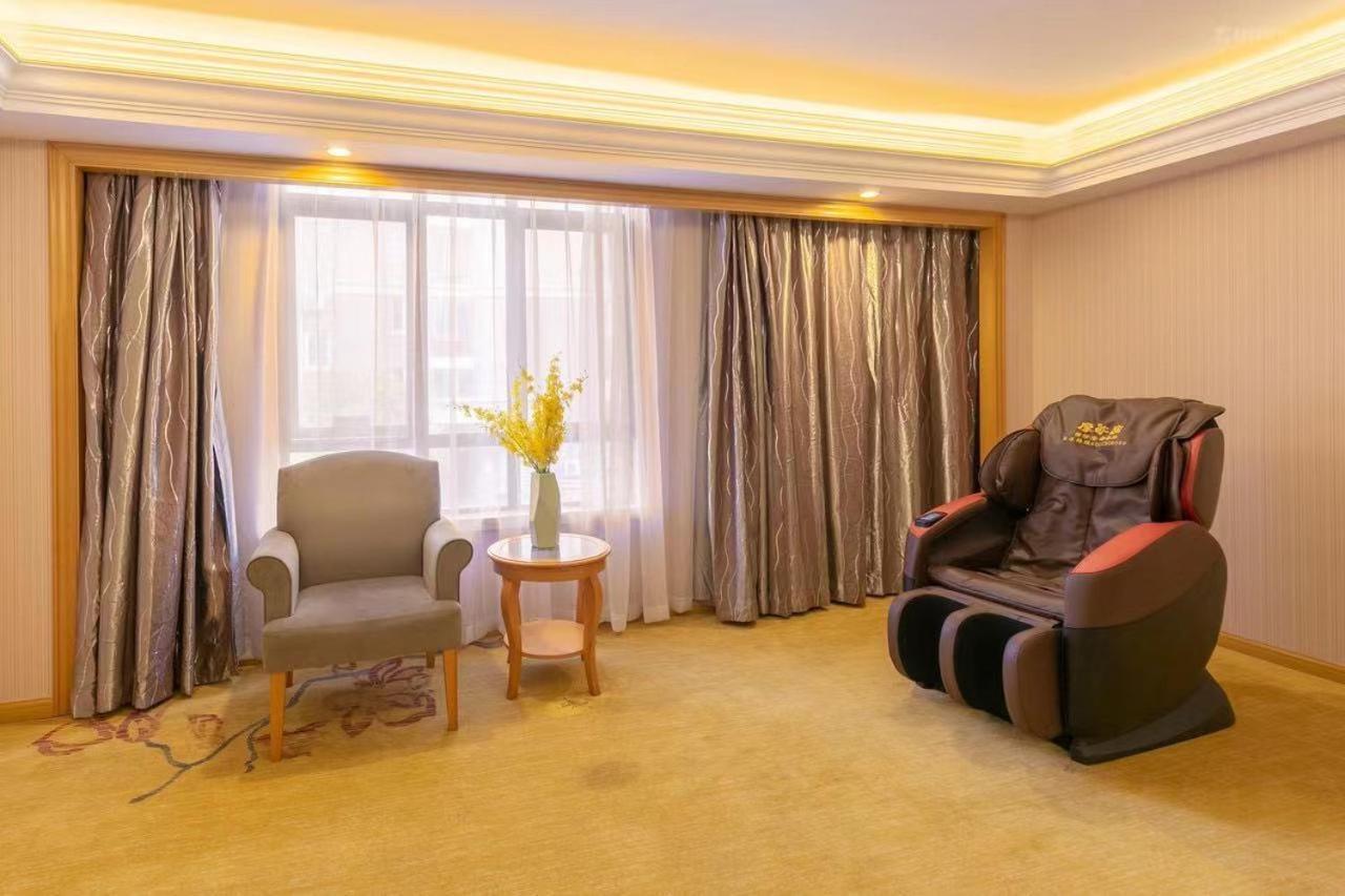 Vienna International Hotel Shanghai Pudong New International Exbition Central Екстериор снимка