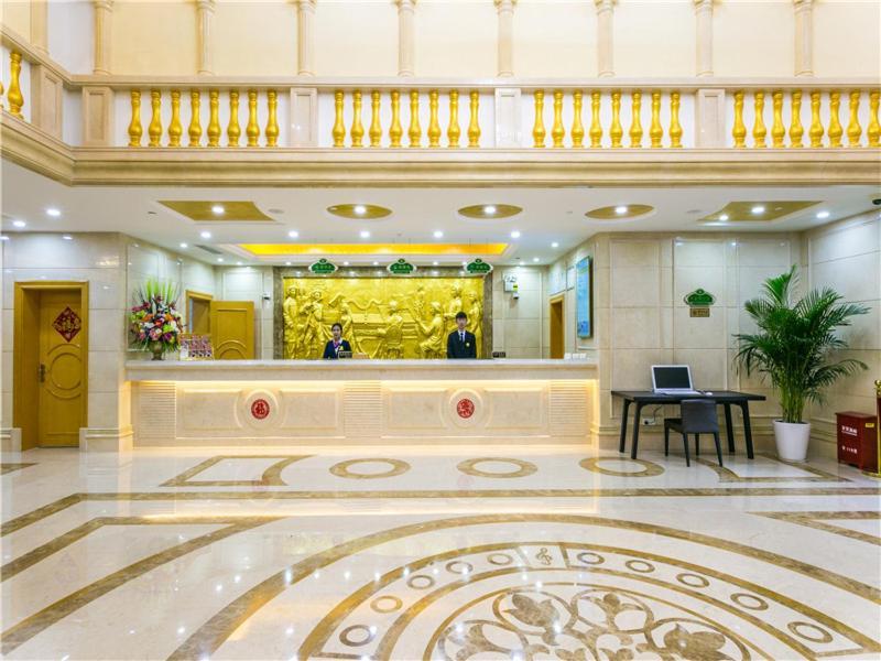 Vienna International Hotel Shanghai Pudong New International Exbition Central Екстериор снимка