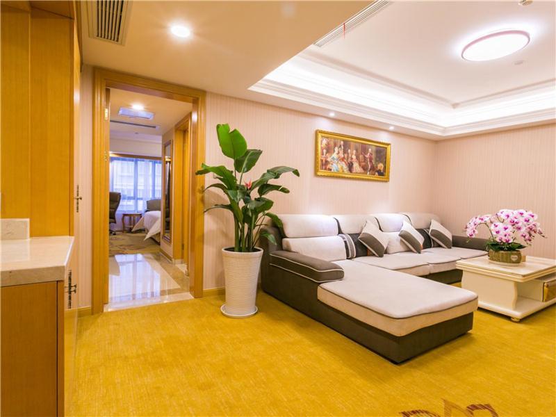 Vienna International Hotel Shanghai Pudong New International Exbition Central Екстериор снимка
